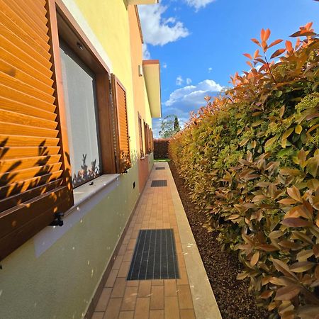 Casa Achille Hotell Spello Exteriör bild
