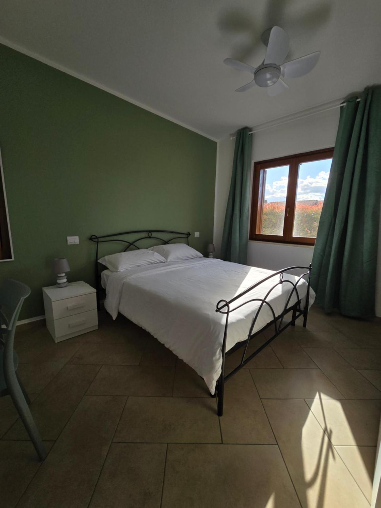 Casa Achille Hotell Spello Exteriör bild